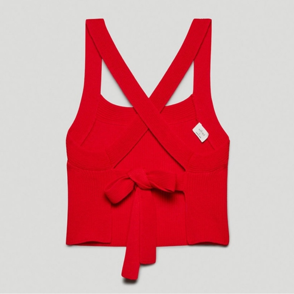 Aritzia Cayenne Top - Picture 2 of 5